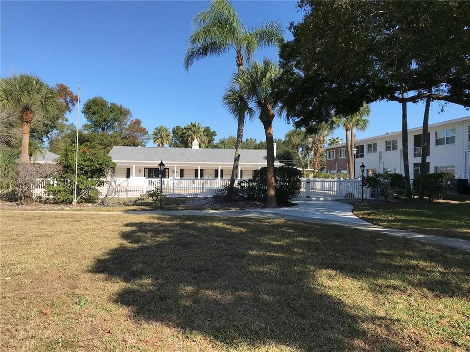 待售: $149,900 (1 贝兹, 1 浴室, 600 平方英尺)