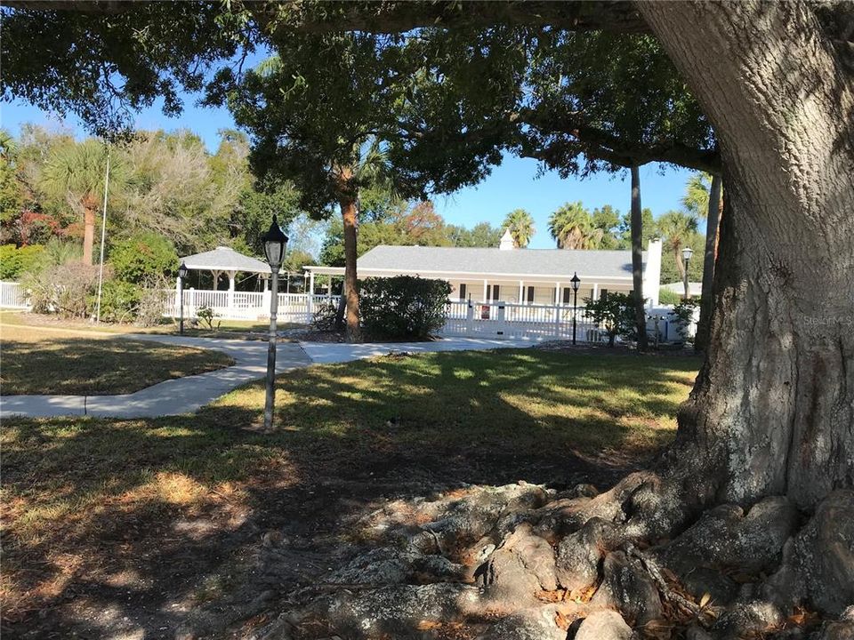 待售: $149,900 (1 贝兹, 1 浴室, 600 平方英尺)