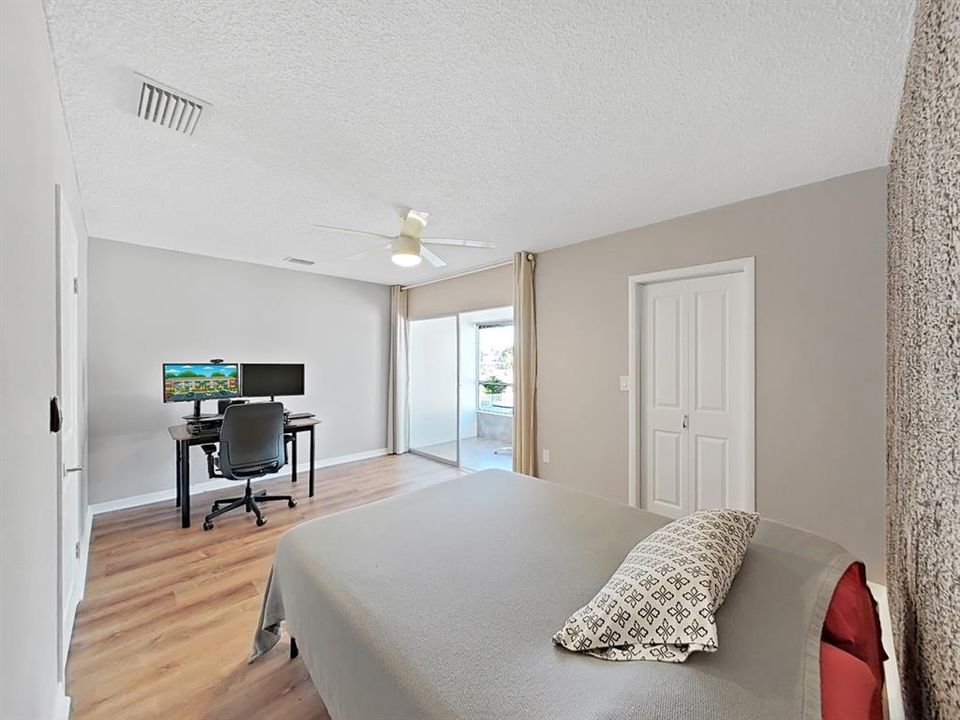 待售: $149,900 (1 贝兹, 1 浴室, 600 平方英尺)