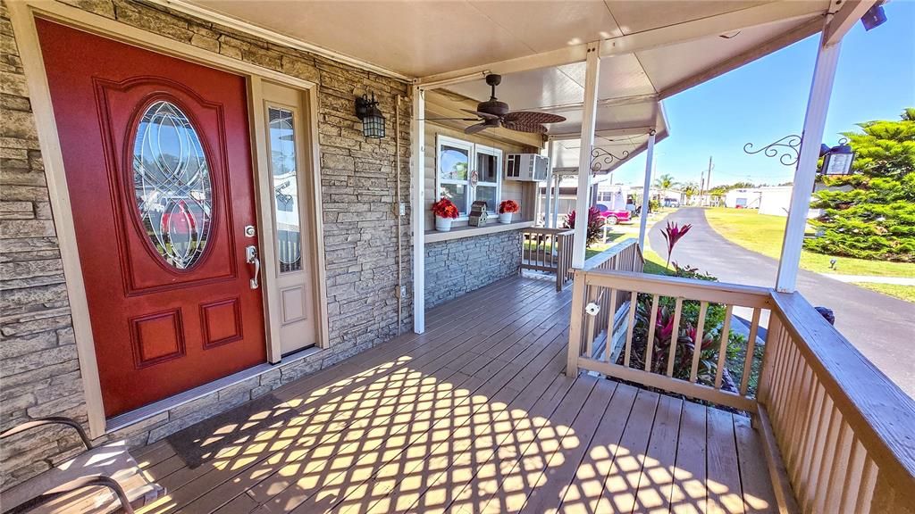 待售: $84,900 (2 贝兹, 2 浴室, 704 平方英尺)