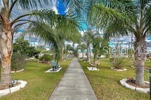 待售: $84,900 (2 贝兹, 2 浴室, 704 平方英尺)