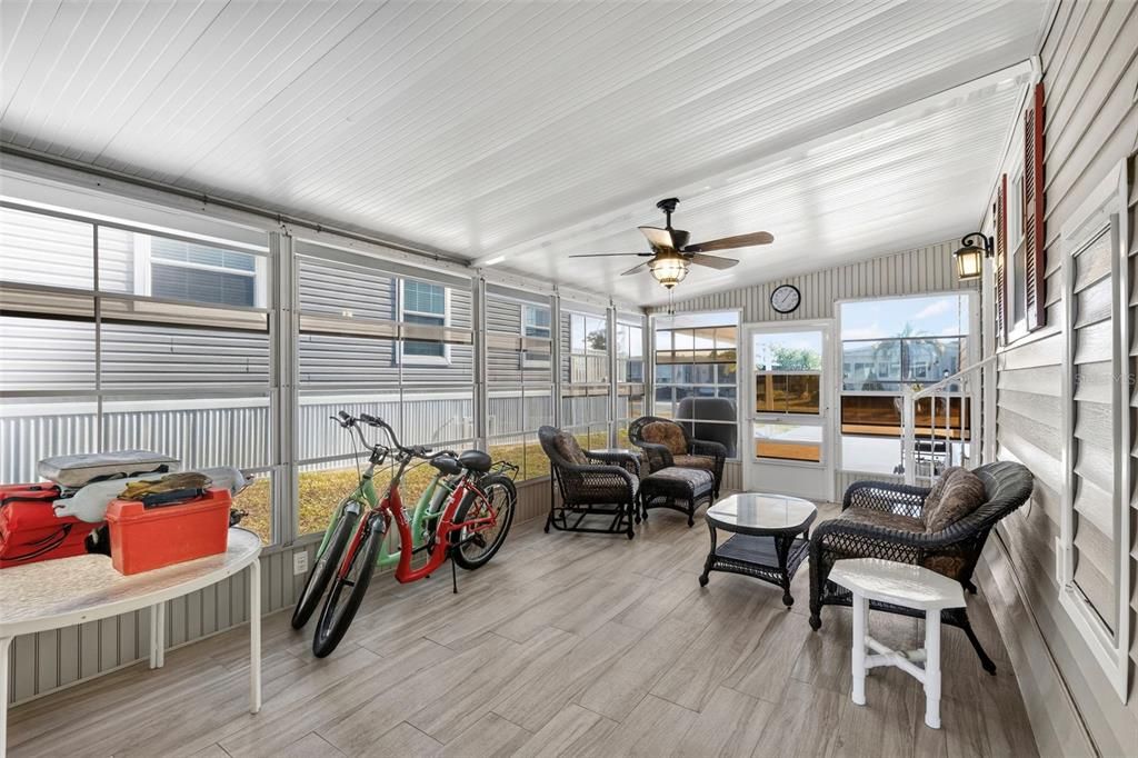 For Sale: $225,000 (2 beds, 2 baths, 1151 Square Feet)