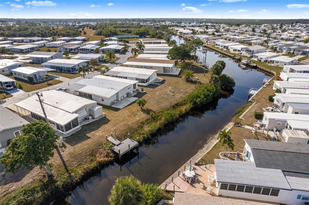 For Sale: $225,000 (2 beds, 2 baths, 1151 Square Feet)