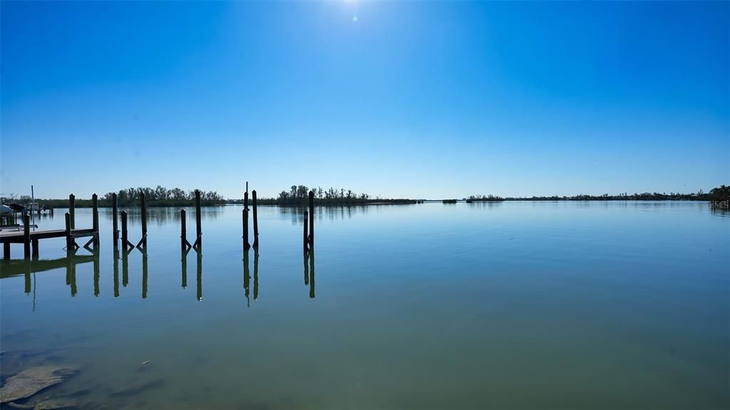 For Sale: $5,000,000 (0.82 acres)