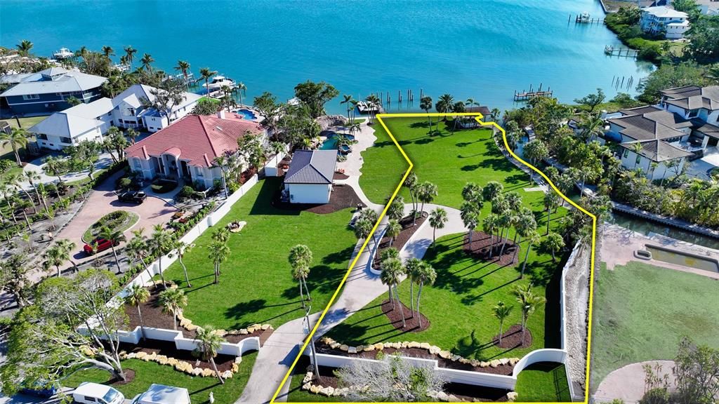 For Sale: $5,000,000 (0.82 acres)