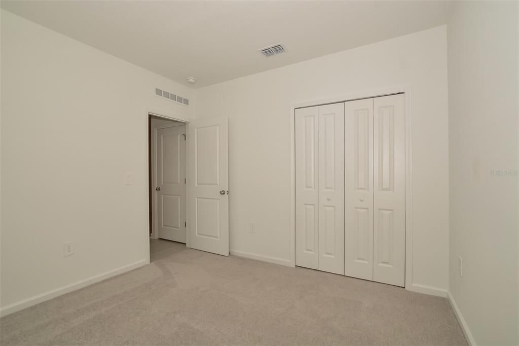 En Renta: $2,245 (4 camas, 2 baños, 1860 Pies cuadrados)