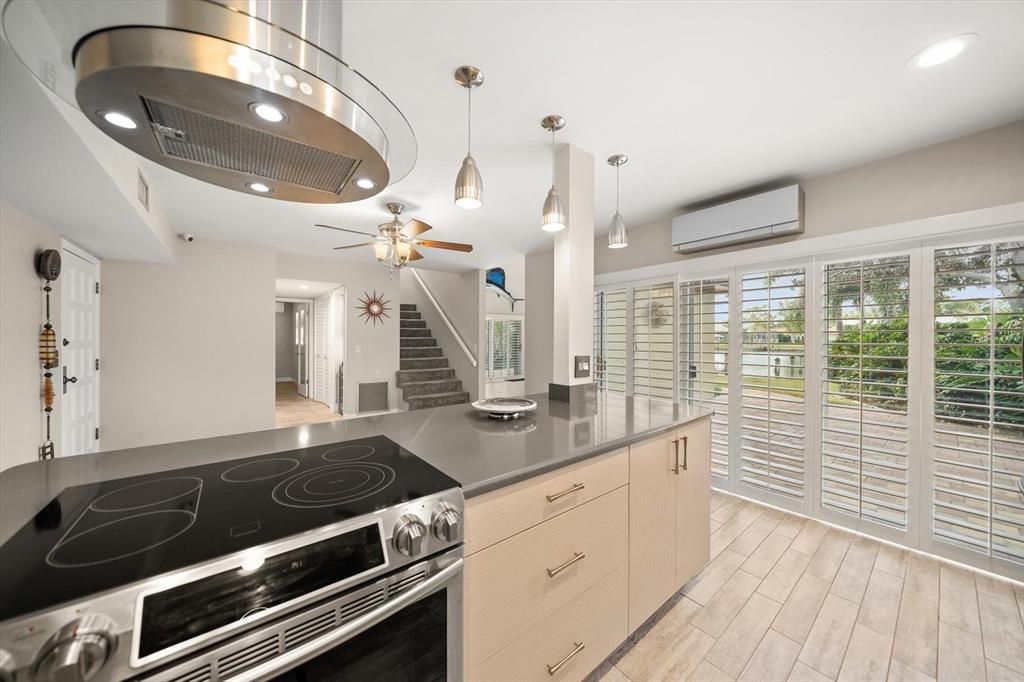 待售: $939,000 (3 贝兹, 3 浴室, 1702 平方英尺)