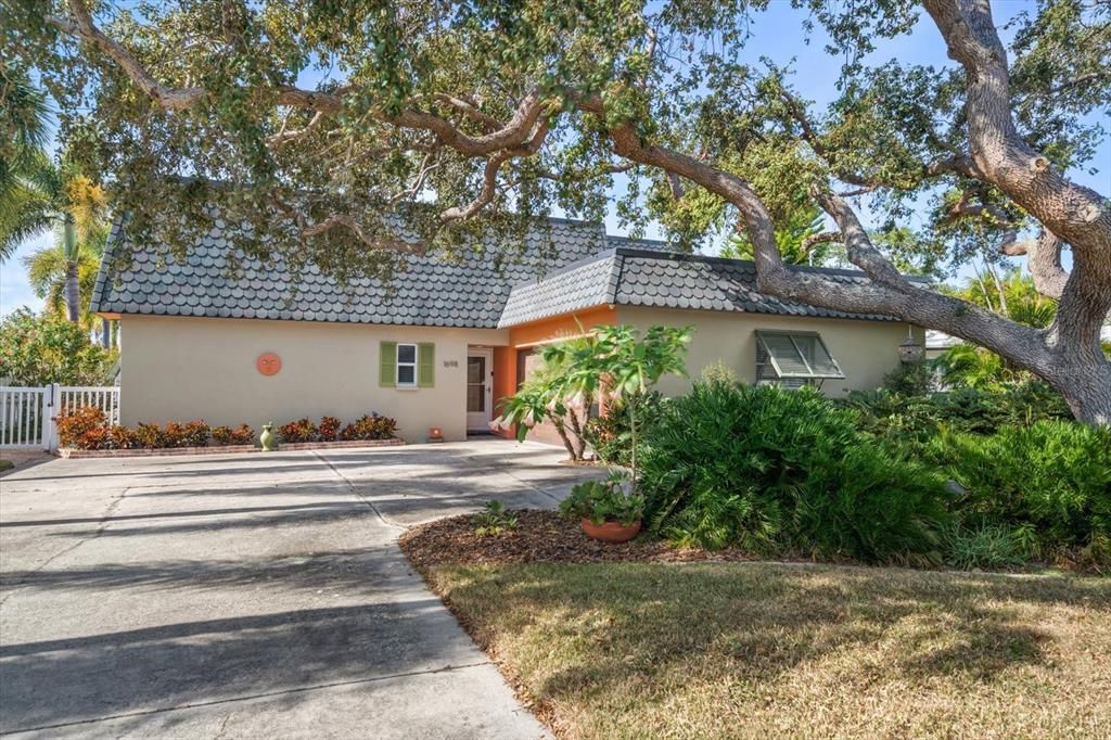 待售: $939,000 (3 贝兹, 3 浴室, 1702 平方英尺)