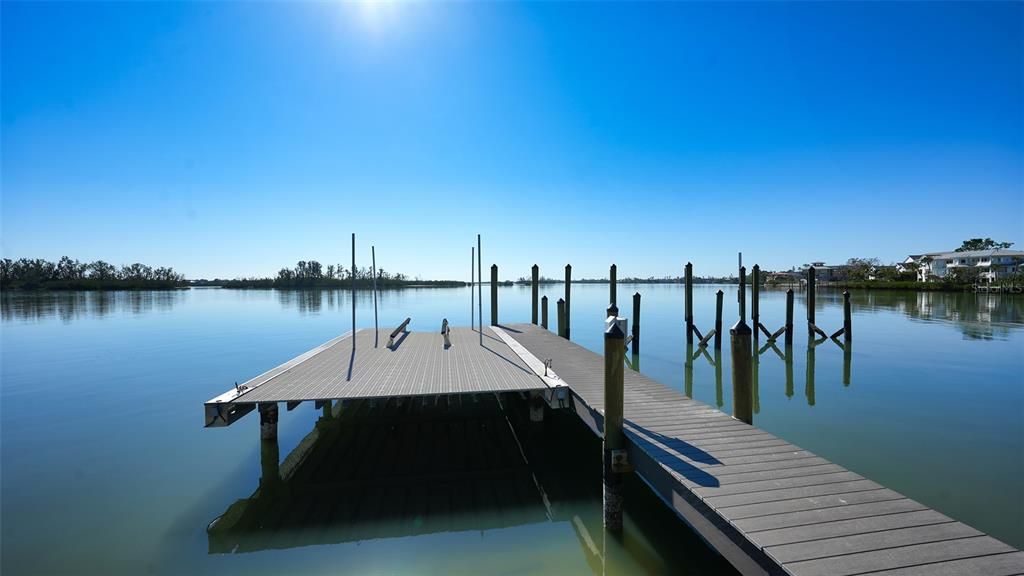 For Sale: $9,900,000 (1.48 acres)