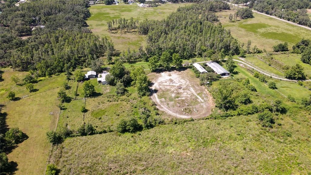 En Venta: $685,000 (9.32 acres)