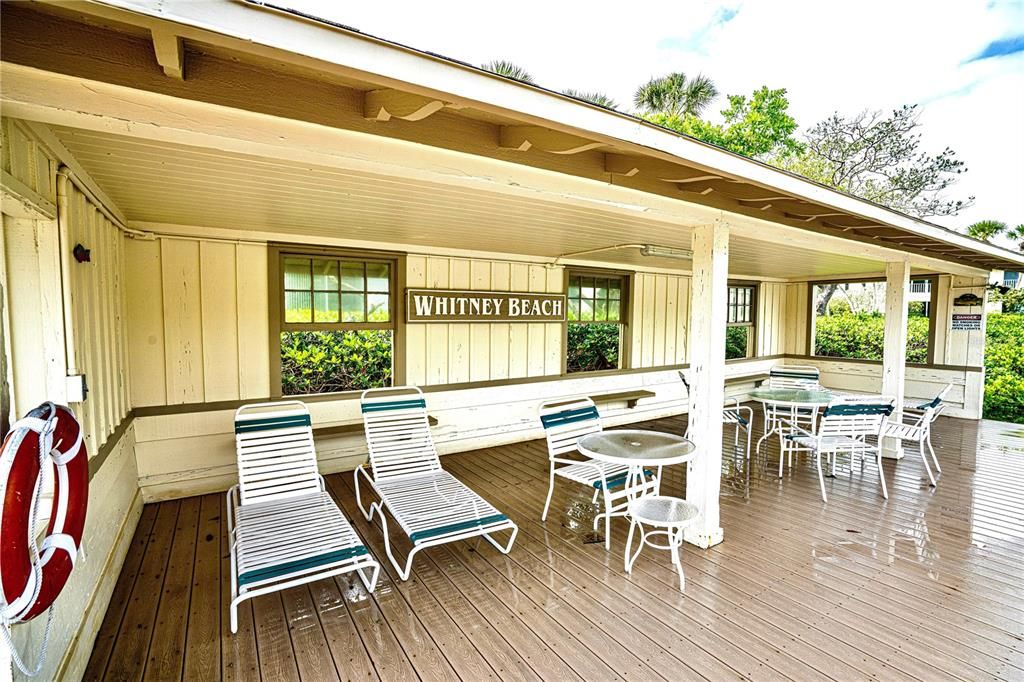 For Sale: $569,000 (2 beds, 2 baths, 1441 Square Feet)