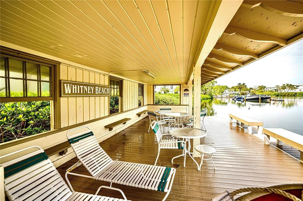 For Sale: $569,000 (2 beds, 2 baths, 1441 Square Feet)