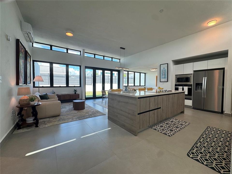 For Sale: $995,000 (4 beds, 3 baths, 2000 Square Feet)