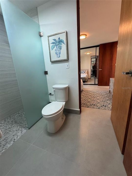 For Sale: $995,000 (4 beds, 3 baths, 2000 Square Feet)