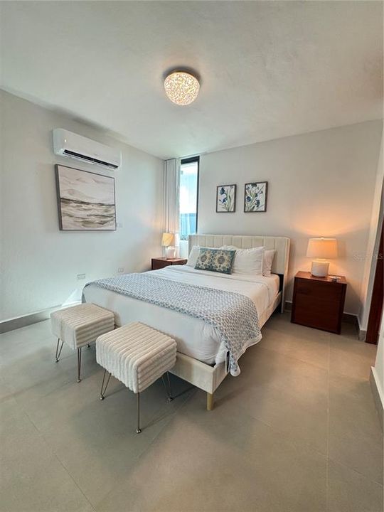 For Sale: $995,000 (4 beds, 3 baths, 2000 Square Feet)