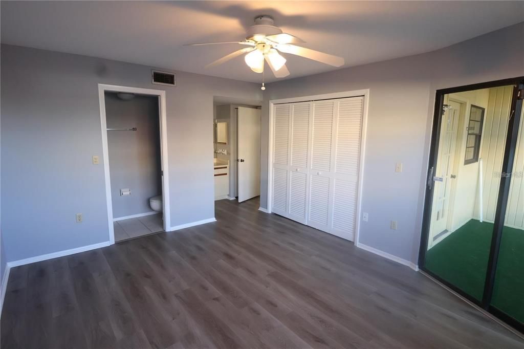 В аренду: $1,525 (2 спален, 2 ванн, 981 Квадратных фут)