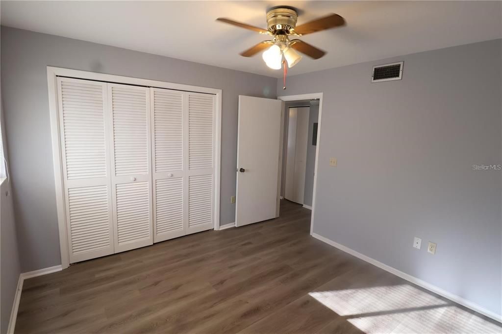 В аренду: $1,525 (2 спален, 2 ванн, 981 Квадратных фут)