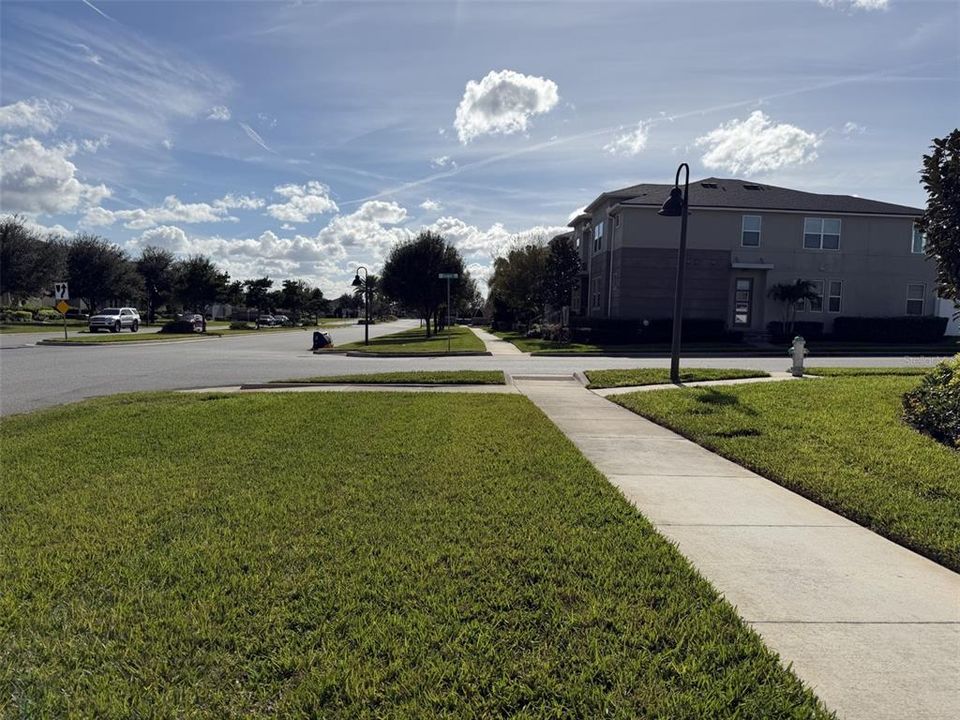 出租: $2,900 (3 贝兹, 2 浴室, 1505 平方英尺)