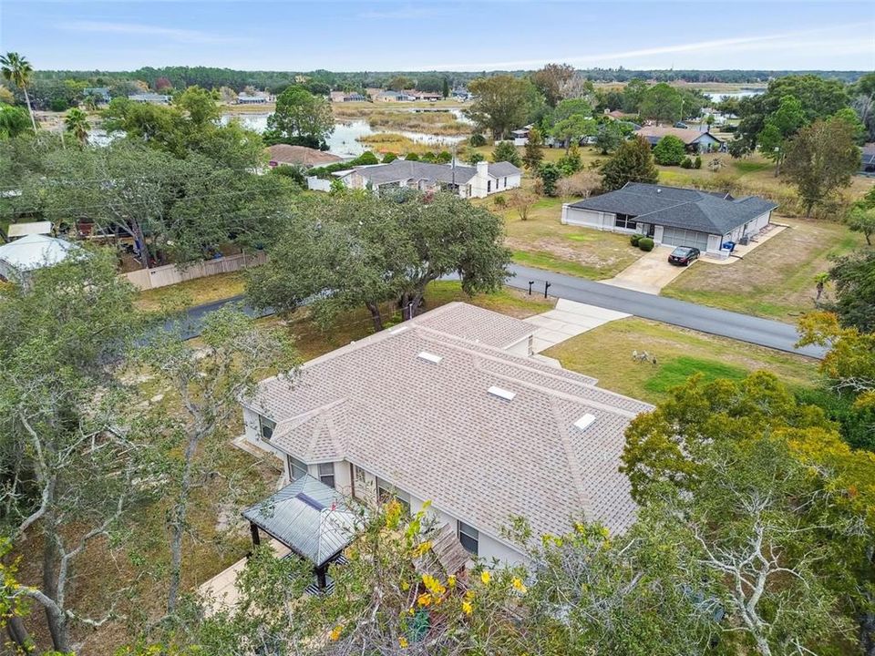 En Venta: $389,000 (4 camas, 2 baños, 2240 Pies cuadrados)