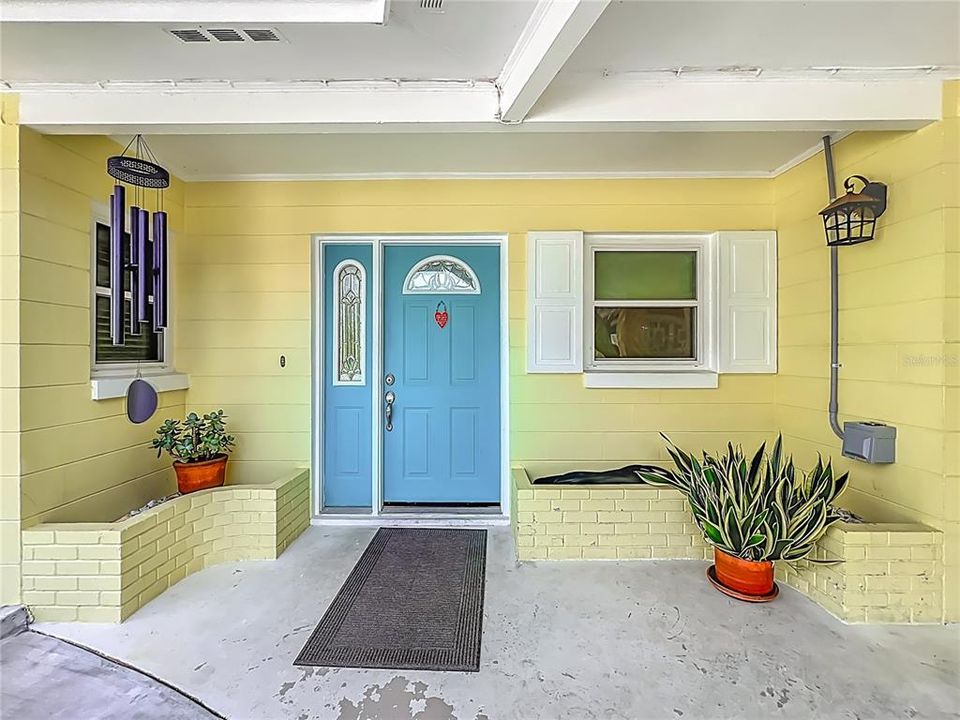 For Sale: $789,000 (3 beds, 2 baths, 1612 Square Feet)