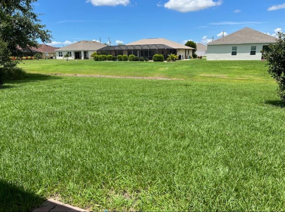 For Rent: $1,950 (3 beds, 2 baths, 1828 Square Feet)