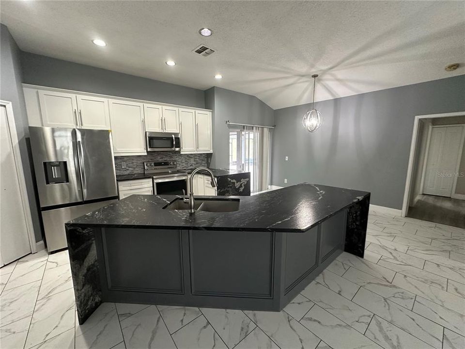 For Sale: $424,900 (4 beds, 2 baths, 2130 Square Feet)