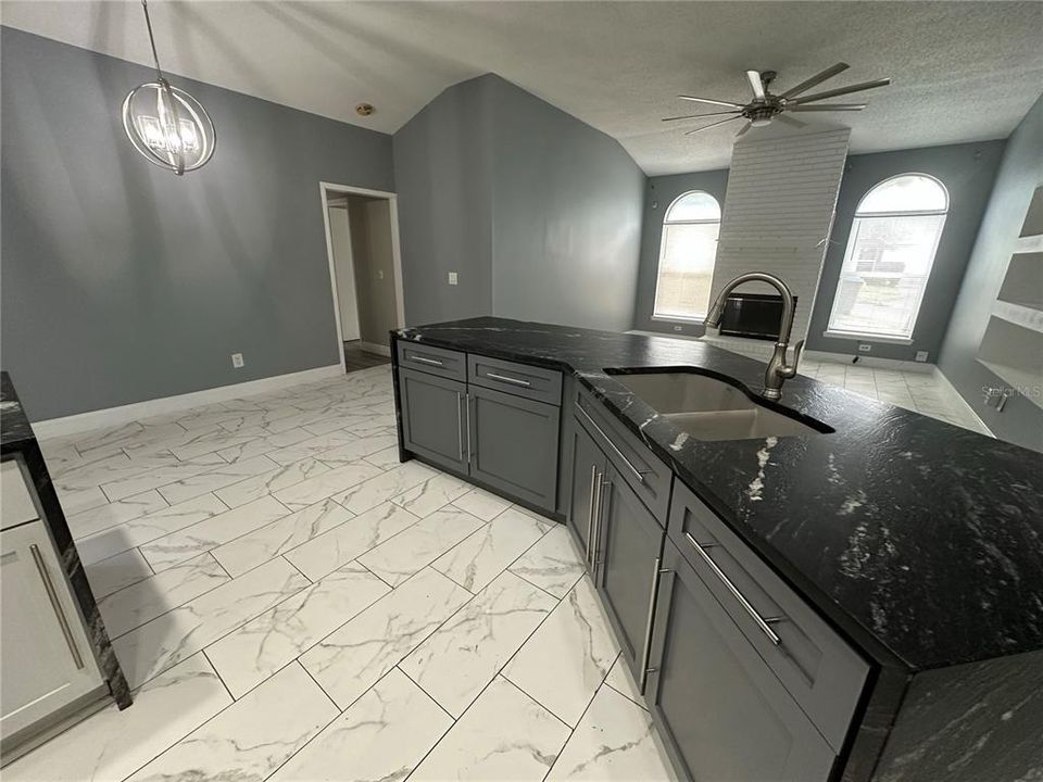 For Sale: $424,900 (4 beds, 2 baths, 2130 Square Feet)