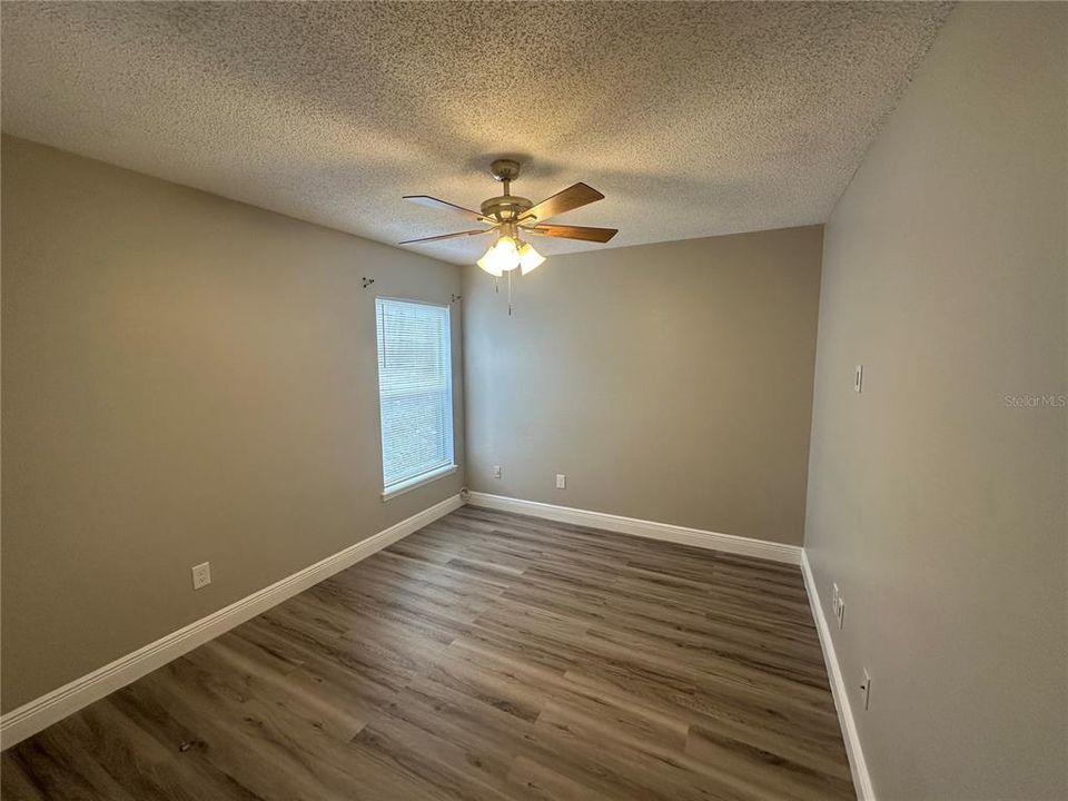 For Sale: $424,900 (4 beds, 2 baths, 2130 Square Feet)