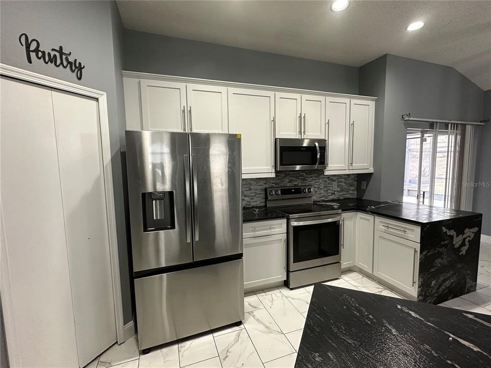 For Sale: $424,900 (4 beds, 2 baths, 2130 Square Feet)