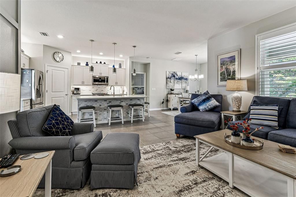 For Sale: $448,900 (3 beds, 2 baths, 1722 Square Feet)