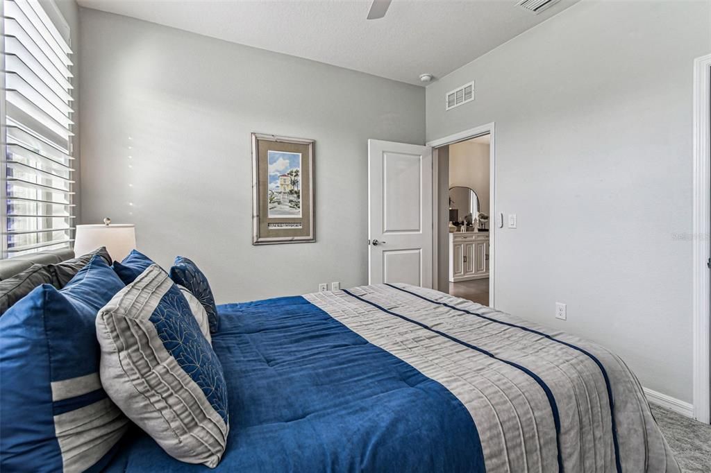 For Sale: $448,900 (3 beds, 2 baths, 1722 Square Feet)