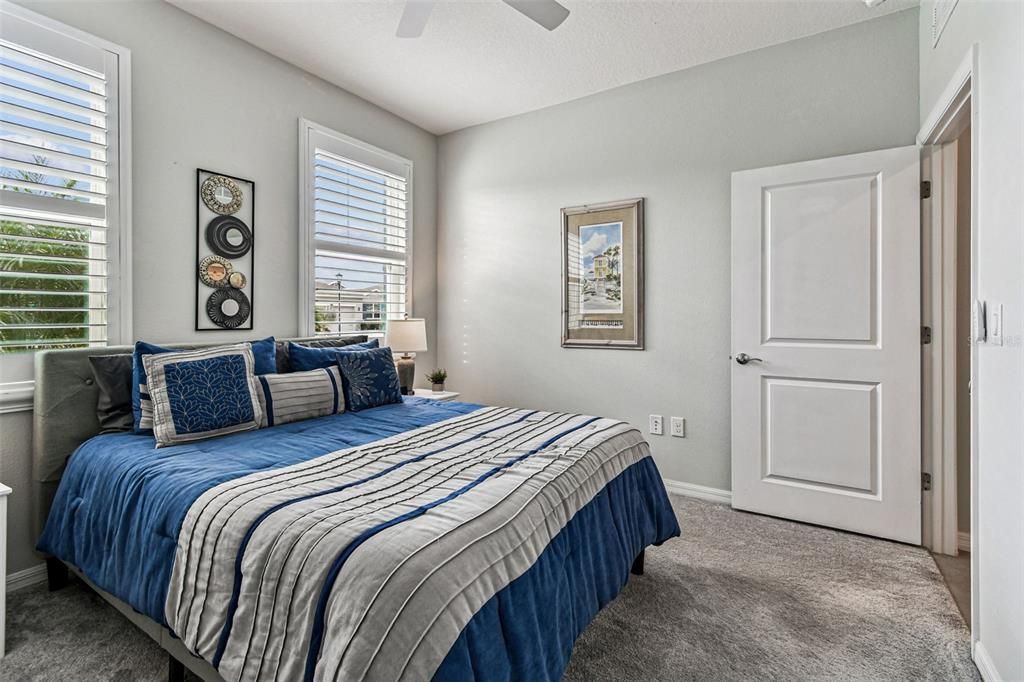 For Sale: $448,900 (3 beds, 2 baths, 1722 Square Feet)