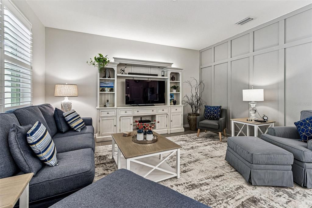 For Sale: $448,900 (3 beds, 2 baths, 1722 Square Feet)