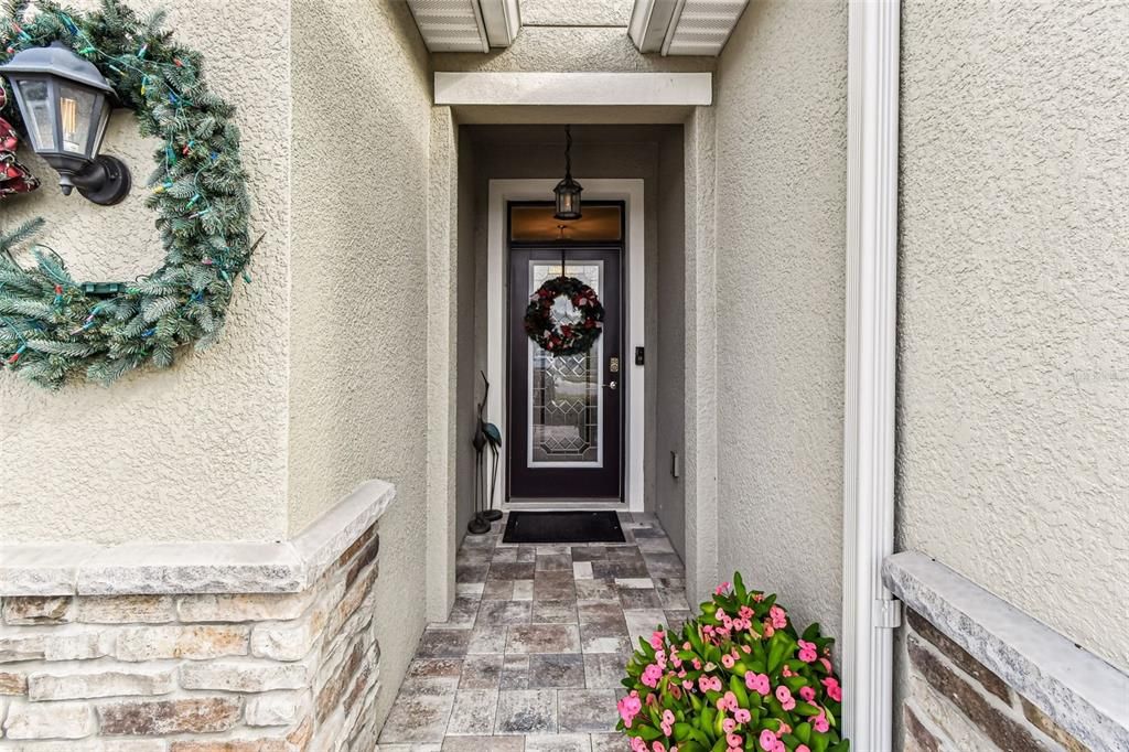 For Sale: $448,900 (3 beds, 2 baths, 1722 Square Feet)