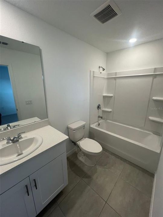 出租: $1,850 (2 贝兹, 2 浴室, 1219 平方英尺)