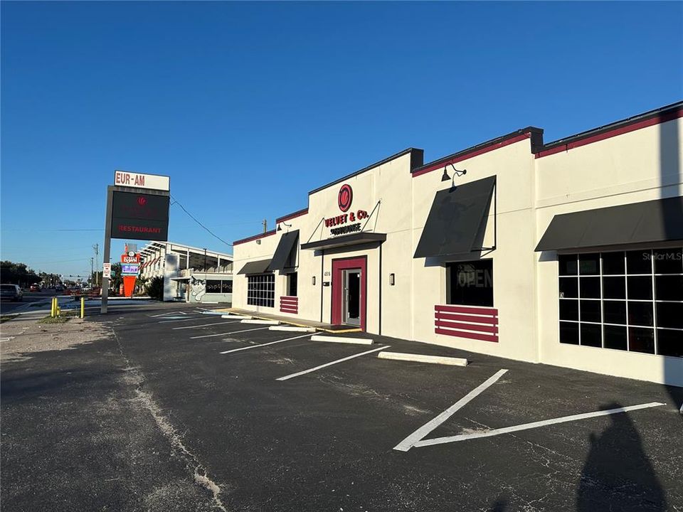 En Venta: $245,000 (0 camas, 0 baños, 4000 Pies cuadrados)