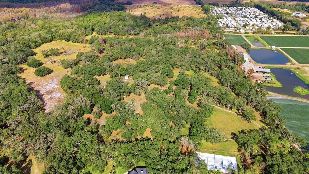 For Sale: $1,000,000 (2 beds, 2 baths, 2584 Square Feet)