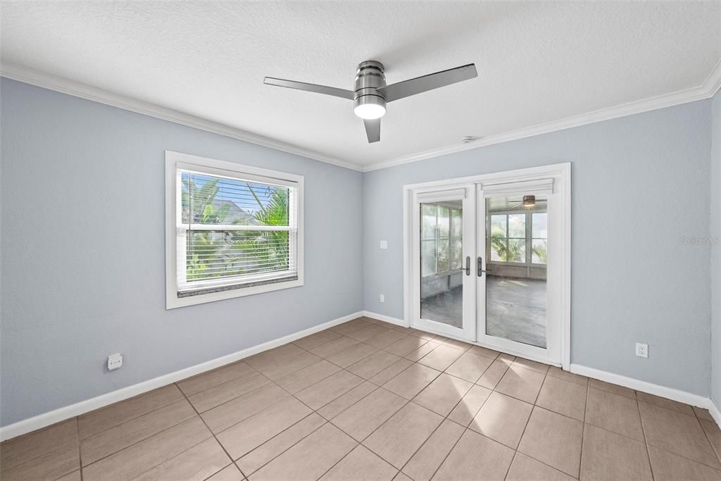 For Rent: $2,650 (3 beds, 2 baths, 1334 Square Feet)