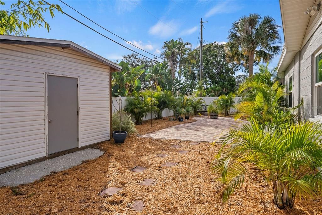 For Rent: $2,650 (3 beds, 2 baths, 1334 Square Feet)