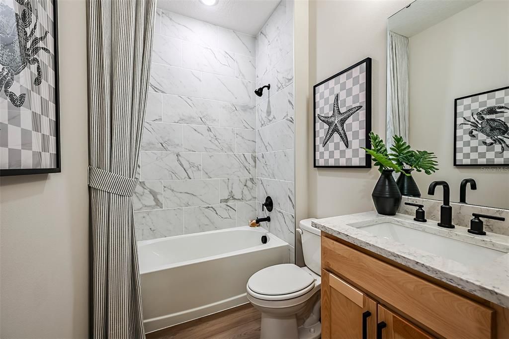 En Venta: $499,990 (4 camas, 3 baños, 2261 Pies cuadrados)