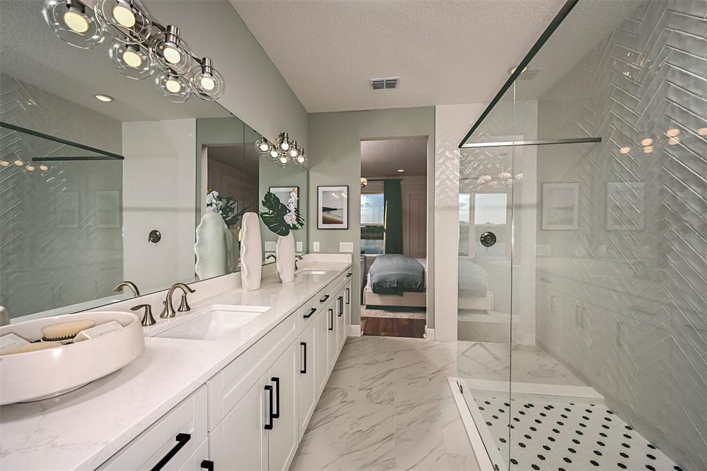 En Venta: $499,990 (4 camas, 3 baños, 2261 Pies cuadrados)