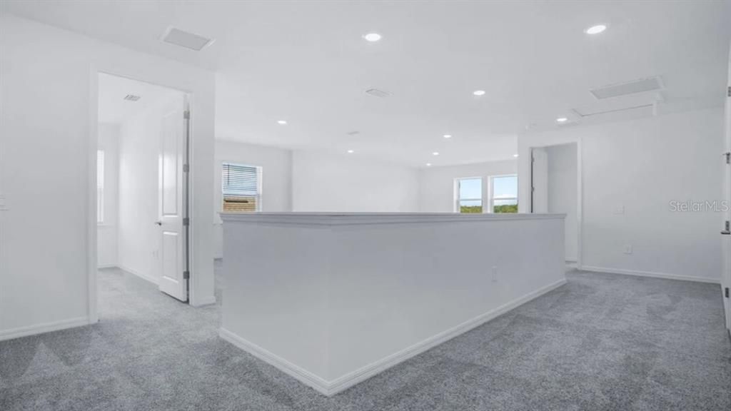 En Venta: $414,999 (4 camas, 3 baños, 2060 Pies cuadrados)