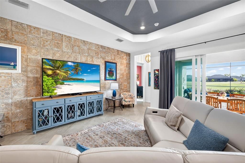 En Venta: $787,299 (3 camas, 2 baños, 2078 Pies cuadrados)