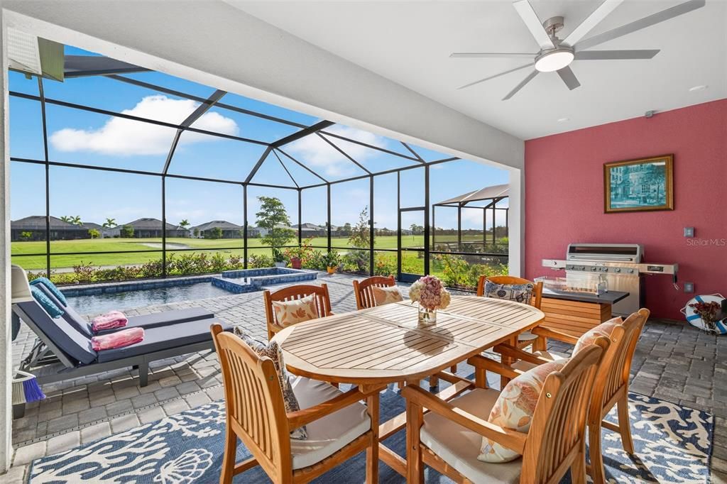 En Venta: $787,299 (3 camas, 2 baños, 2078 Pies cuadrados)