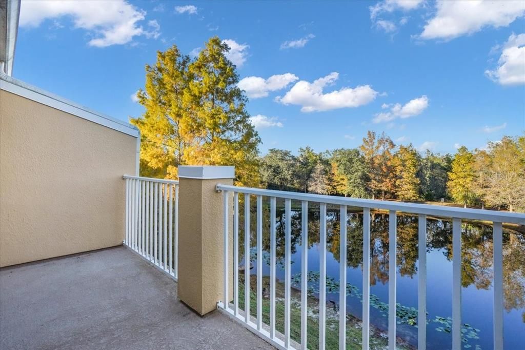 待售: $232,500 (2 贝兹, 2 浴室, 1064 平方英尺)