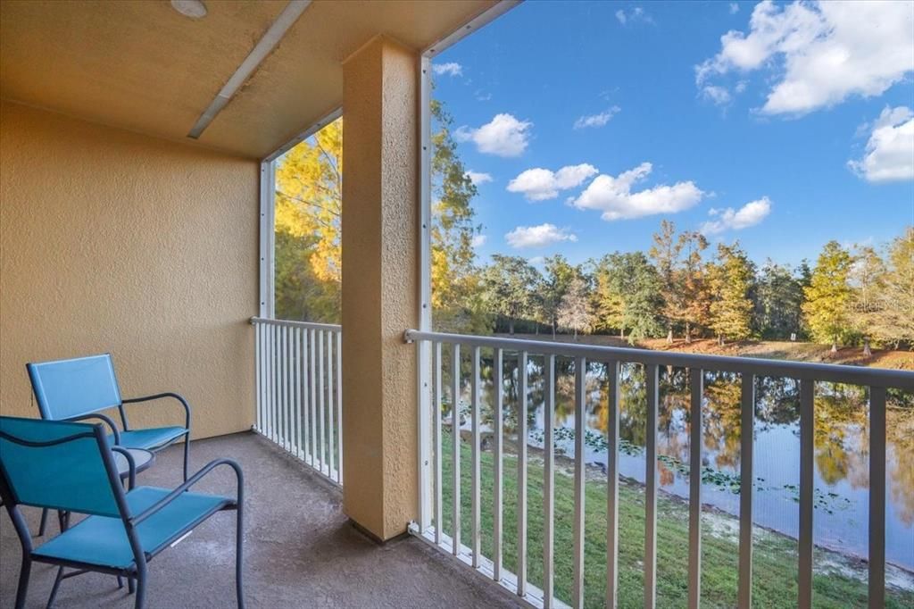 待售: $232,500 (2 贝兹, 2 浴室, 1064 平方英尺)