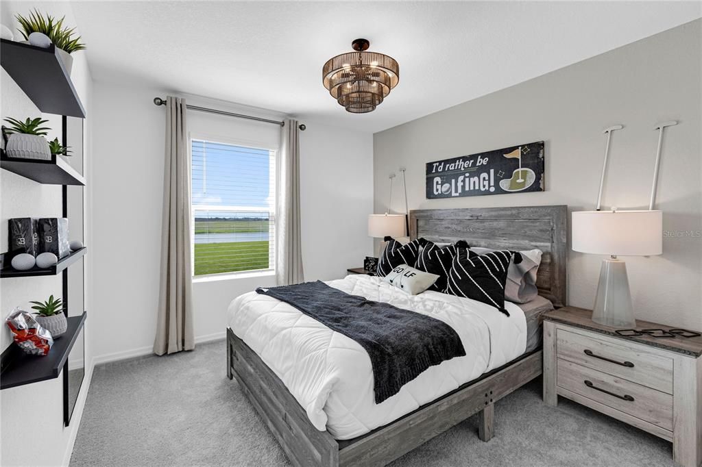 Под контрактом: $269,499 (4 спален, 2 ванн, 1874 Квадратных фут)