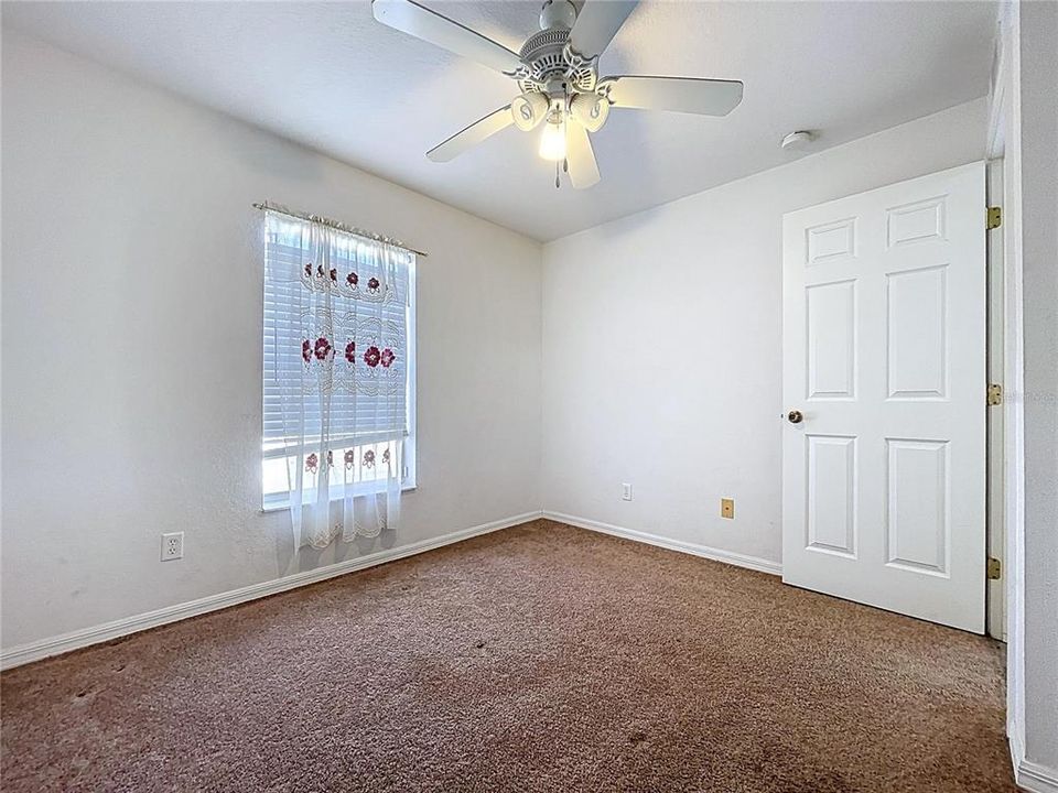 En Venta: $355,000 (3 camas, 2 baños, 1625 Pies cuadrados)