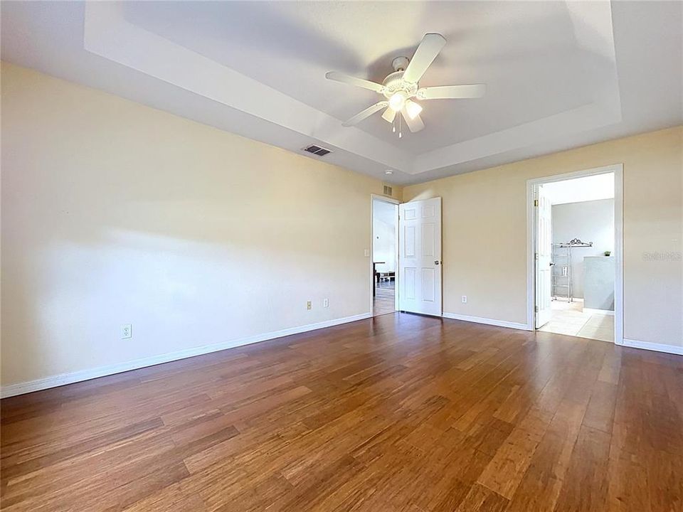 En Venta: $355,000 (3 camas, 2 baños, 1625 Pies cuadrados)