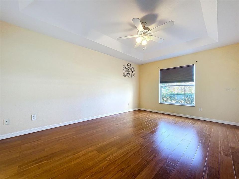 En Venta: $355,000 (3 camas, 2 baños, 1625 Pies cuadrados)